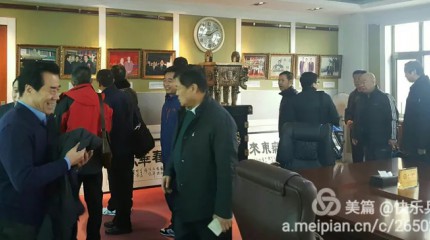  甘肅省乒協(xié)在臨洮公司開(kāi)展乒乓球全民健身活動(dòng)